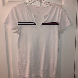 size small tommy hilfiger shirt